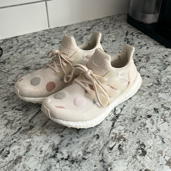Rare Adidas Ultraboost - Picture 1 of 8